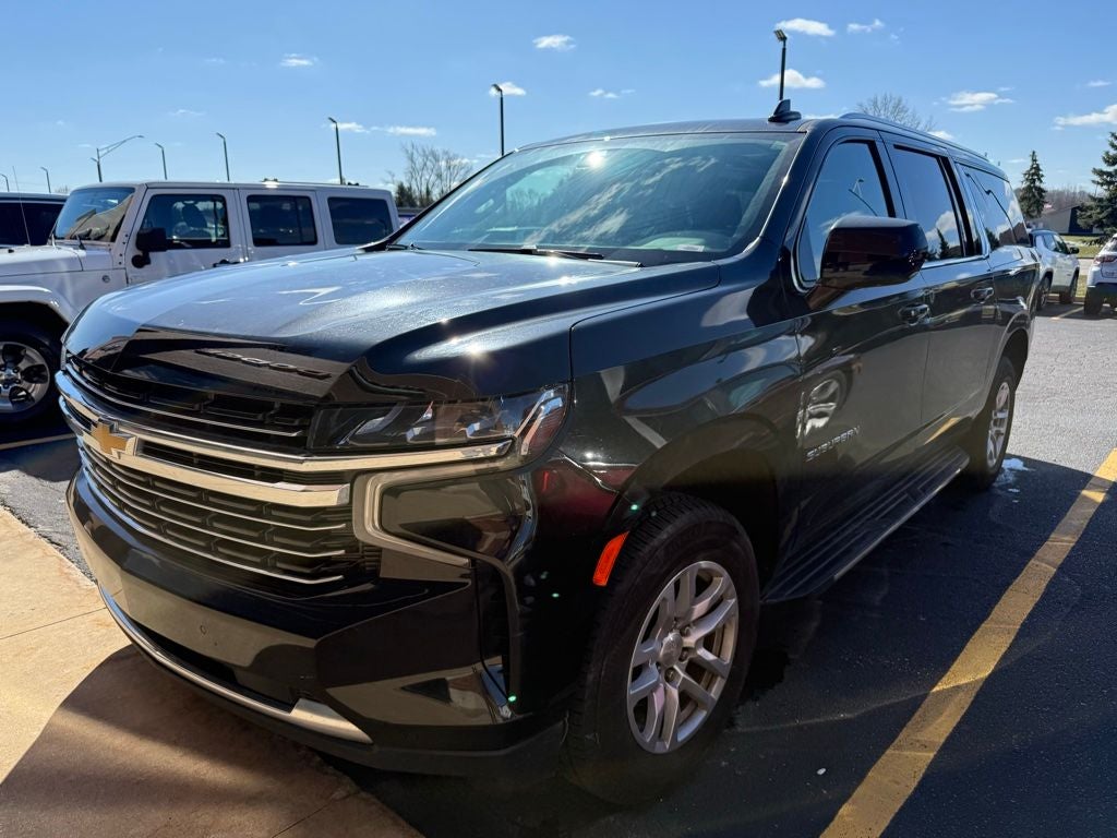2022 Chevrolet Suburban LT