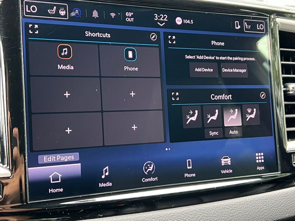 2025 Chrysler Pacifica Select