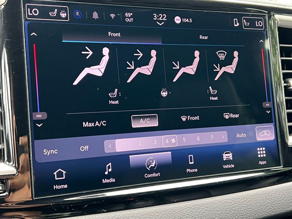 2025 Chrysler Pacifica Select