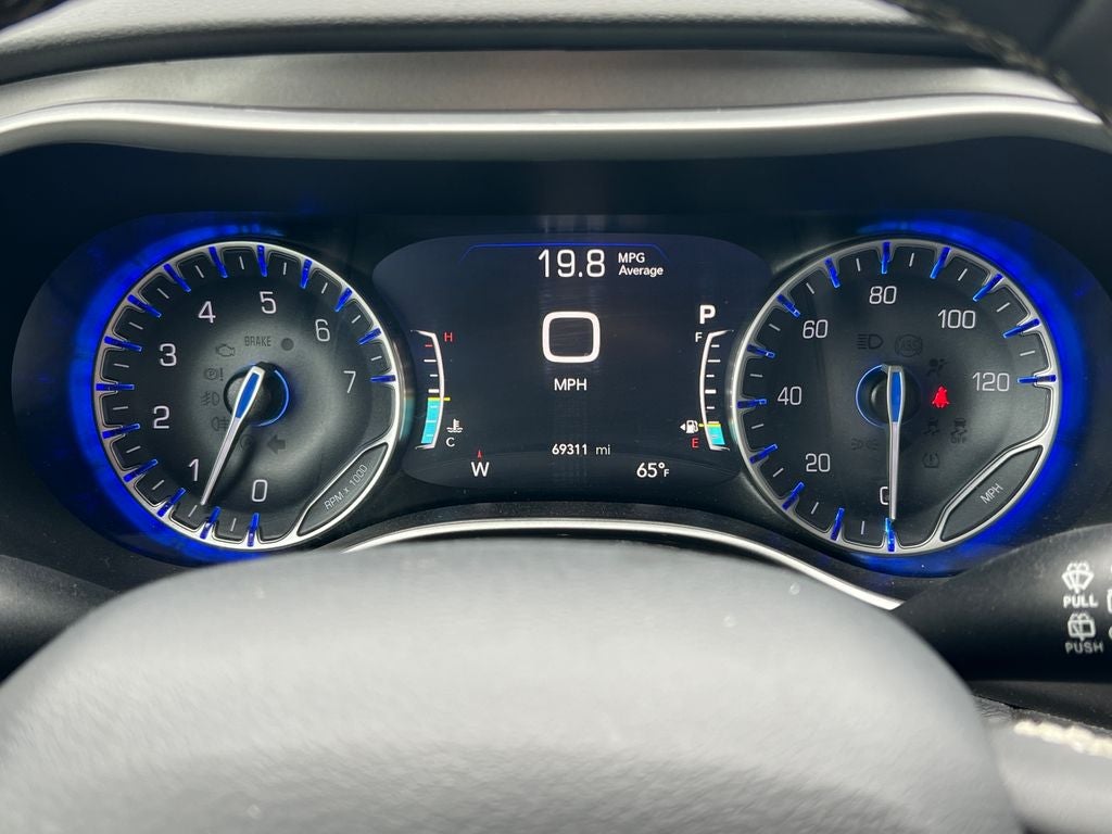 2024 Chrysler Pacifica Touring L