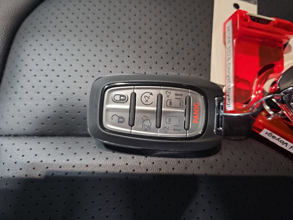 2026 Chrysler Voyager LX