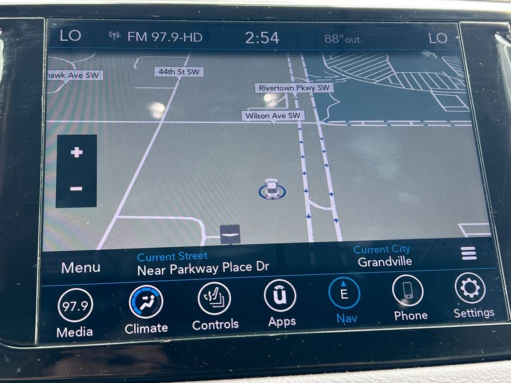 2020 Chrysler Pacifica Touring L Plus