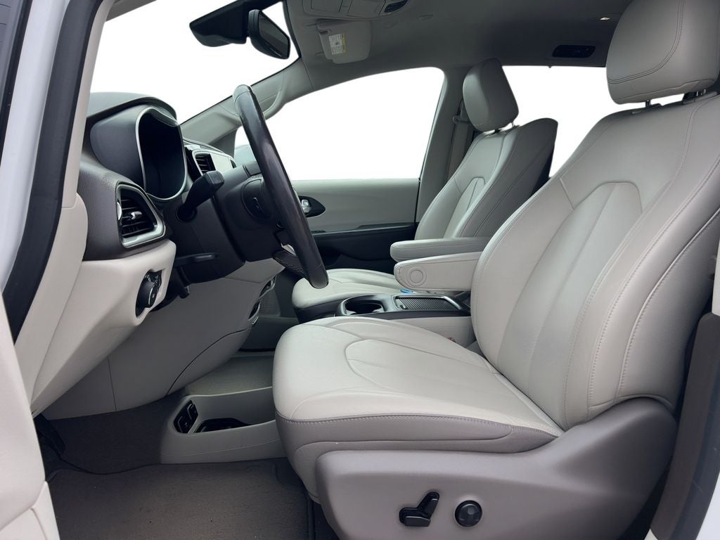 2020 Chrysler Pacifica Touring L Plus