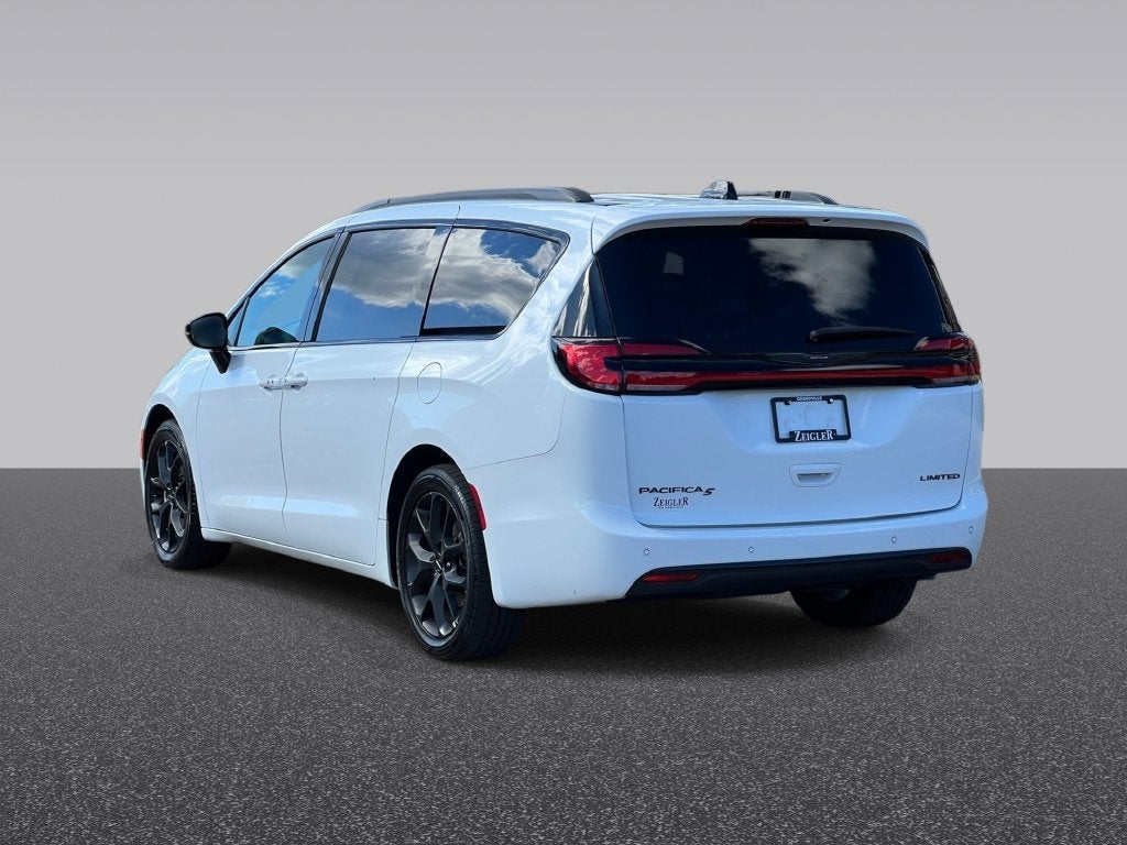 2025 Chrysler Pacifica Limited