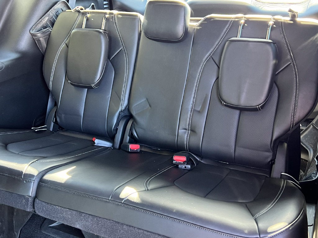 2025 Chrysler Pacifica Hybrid Select