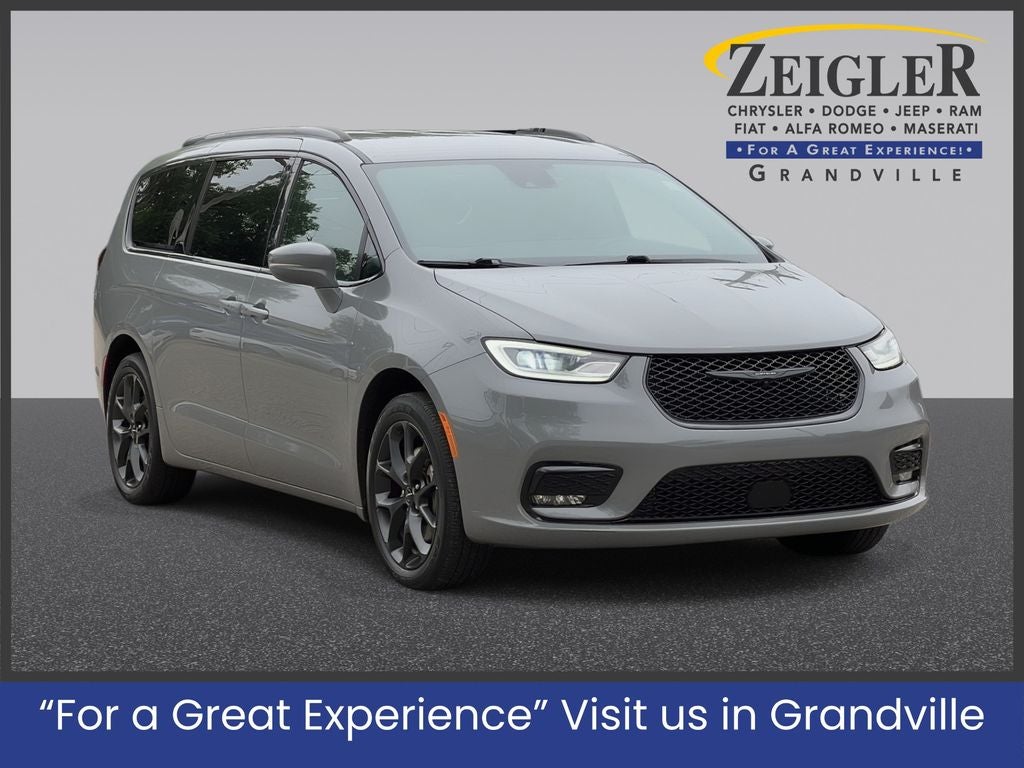 2021 Chrysler Pacifica Touring L