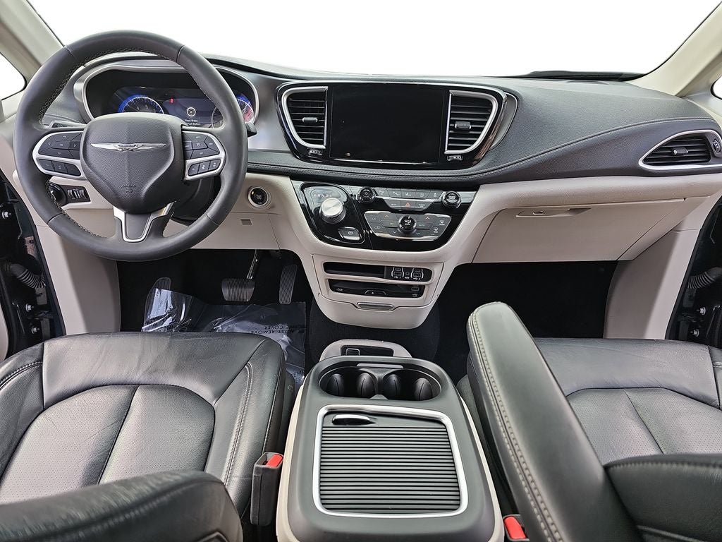 2022 Chrysler Pacifica Touring L AWD