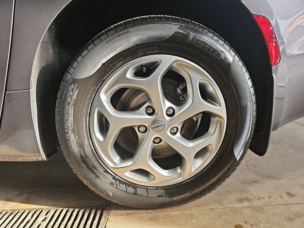 2023 Chrysler Pacifica Limited AWD