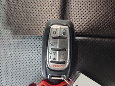 2023 Chrysler Pacifica Limited AWD