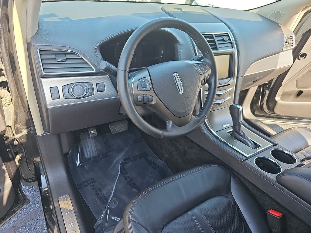 2013 Lincoln MKX Base