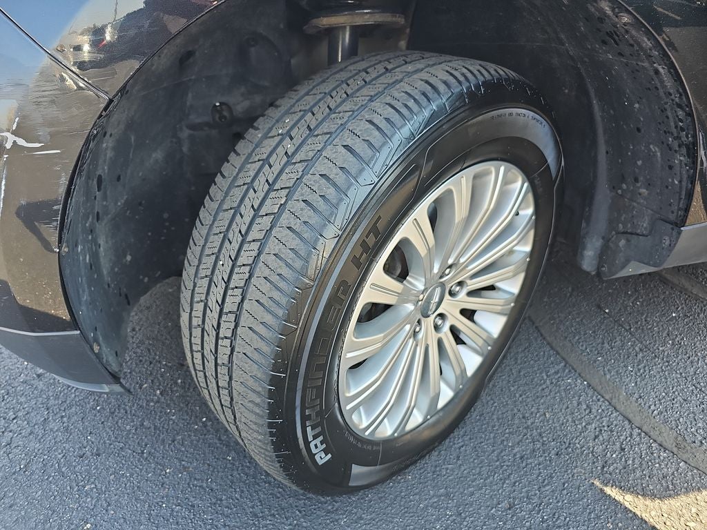 2013 Lincoln MKX Base