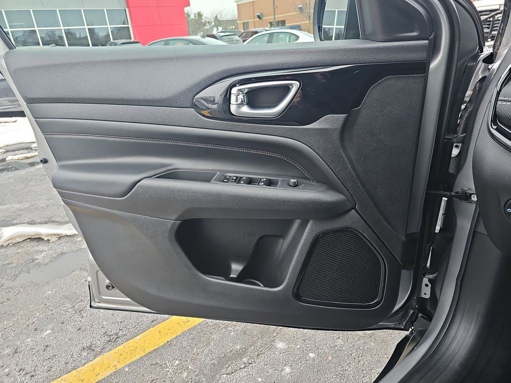 2023 Jeep Compass Altitude