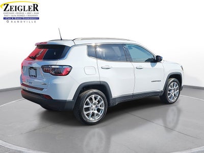 2024 Jeep Compass Latitude Lux