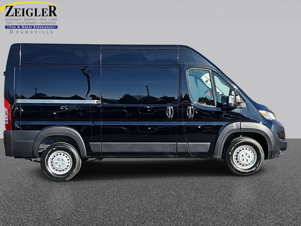 2025 RAM ProMaster 1500 Base