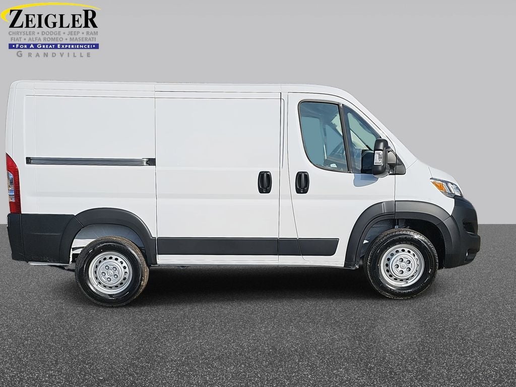 2026 RAM ProMaster 1500 Low Roof