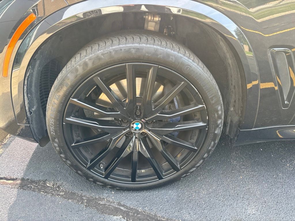 2021 BMW X5 M50i