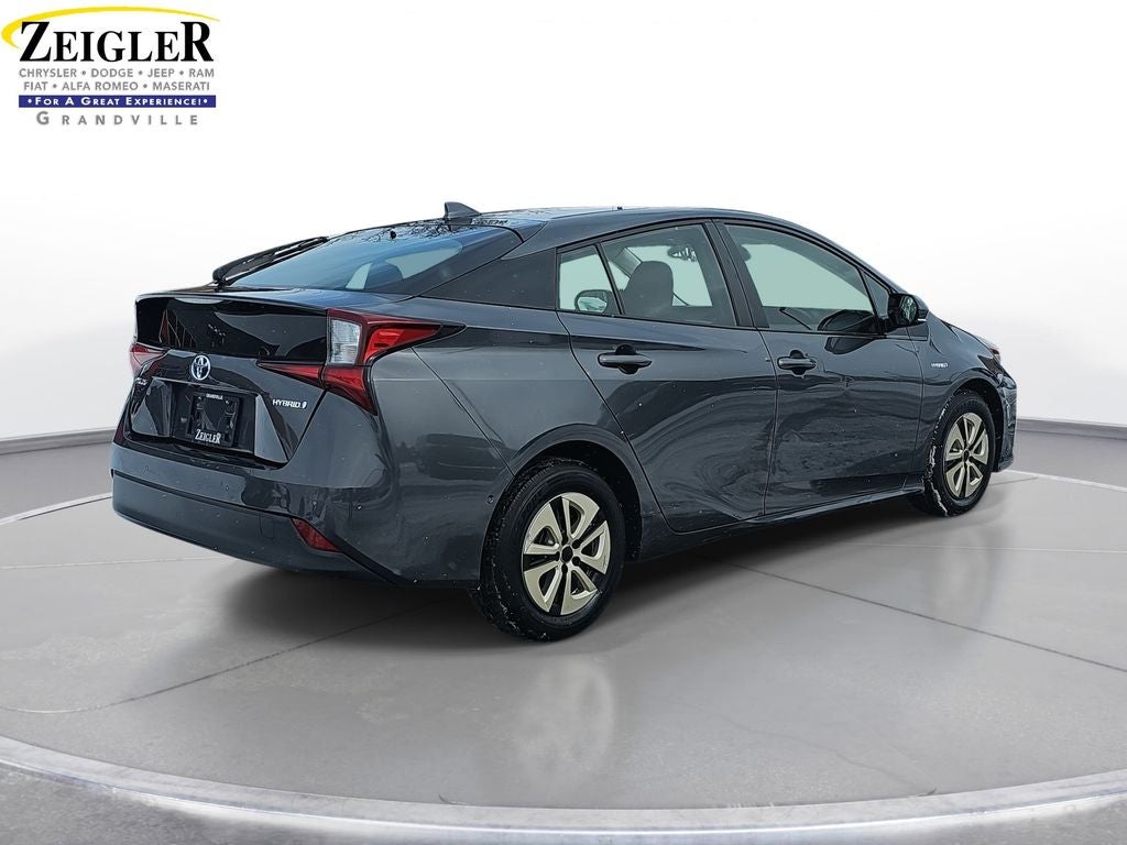 2019 Toyota Prius L