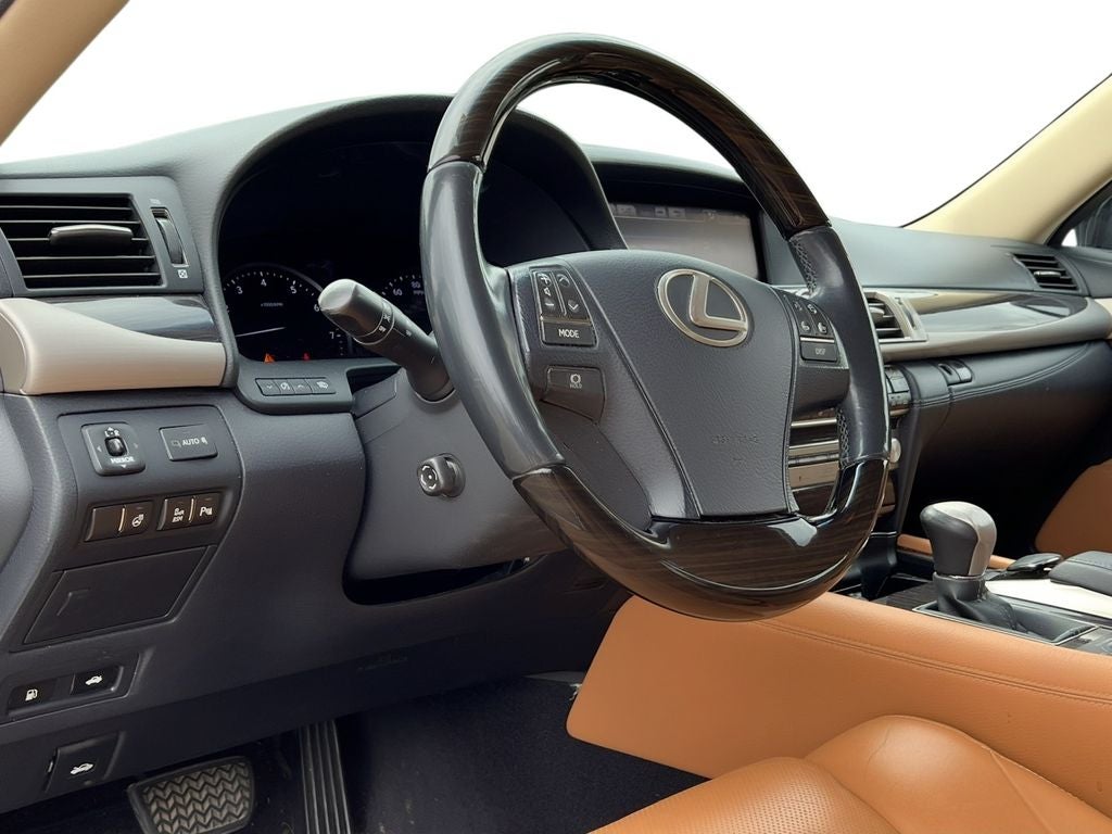 2014 Lexus LS 460