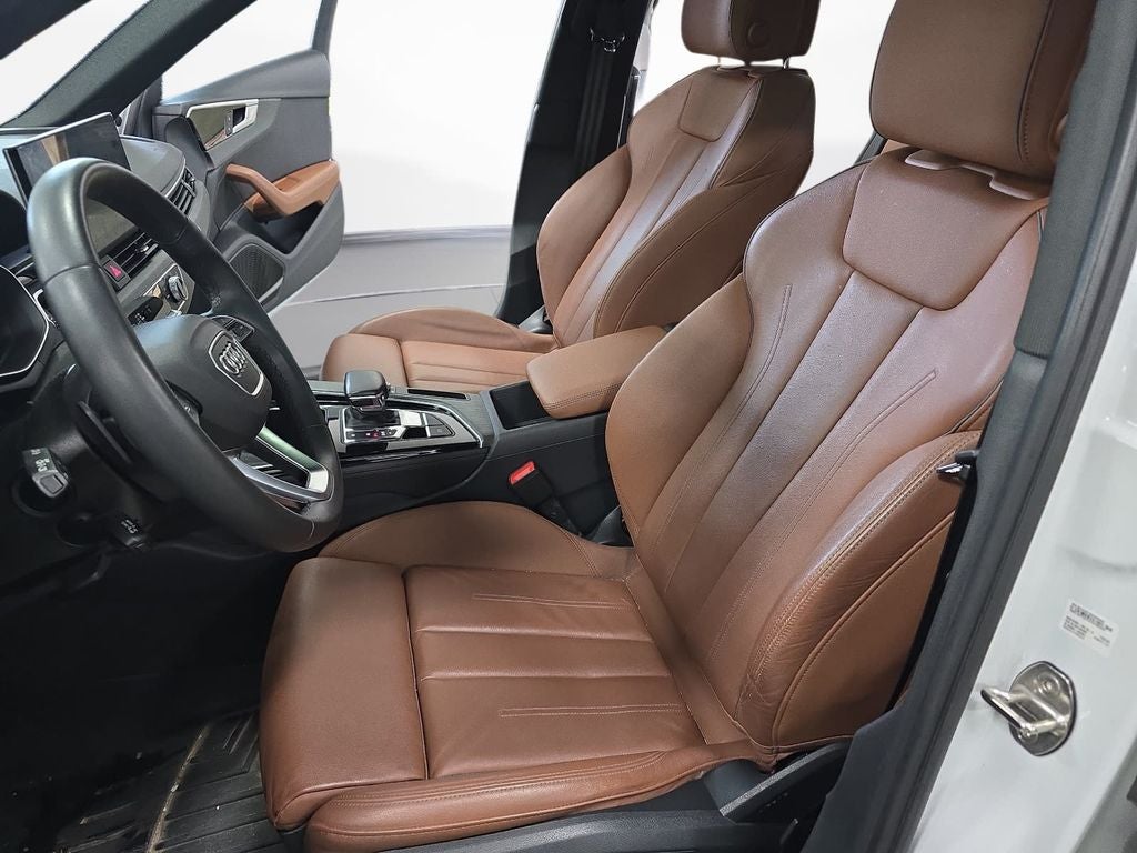 2022 Audi A4 45 S line Premium Plus quattro