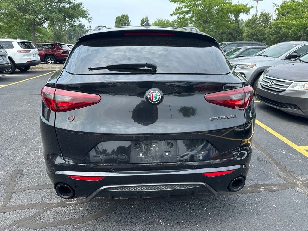 2023 Alfa Romeo Stelvio Veloce