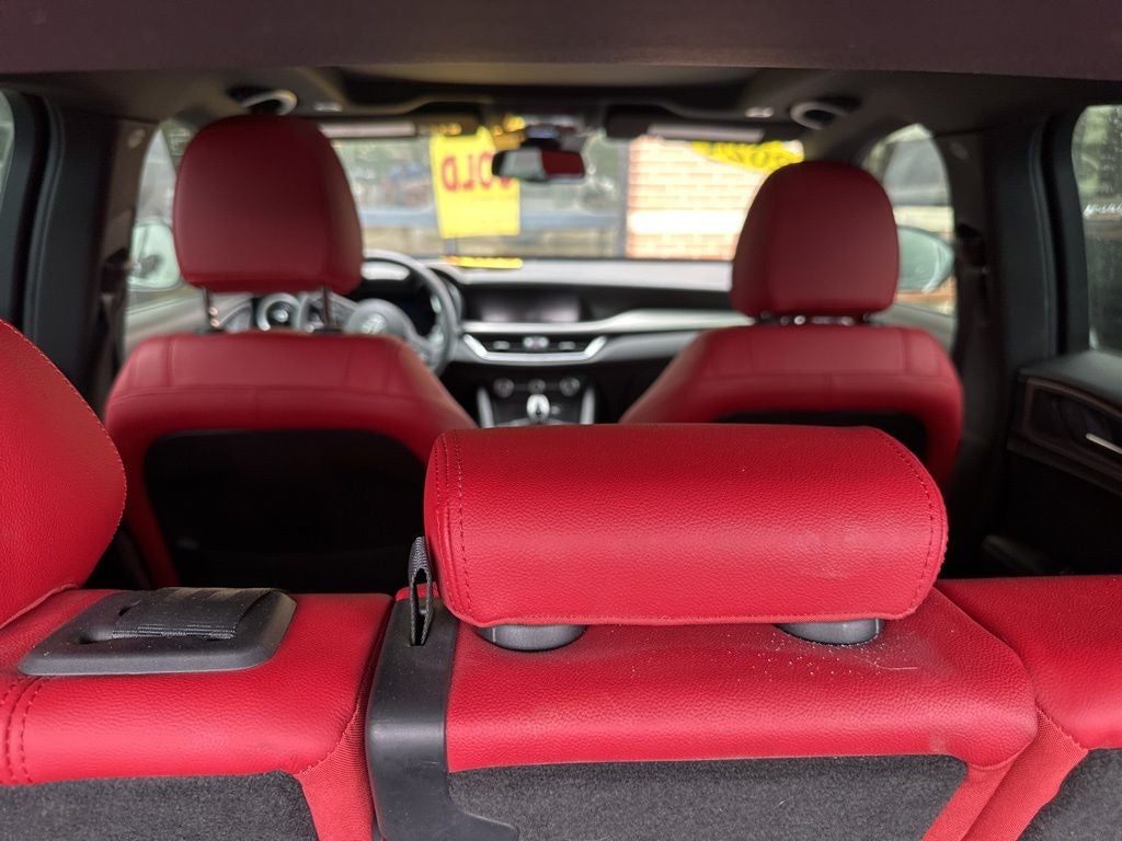 2024 Alfa Romeo Stelvio Veloce