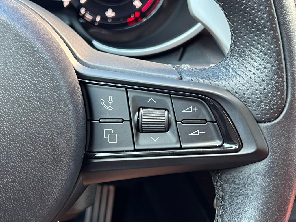 2024 Alfa Romeo Stelvio Veloce