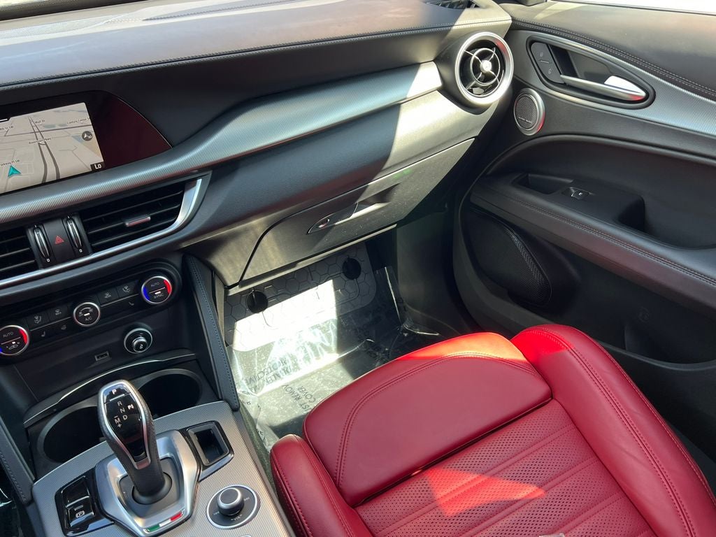2024 Alfa Romeo Stelvio Veloce
