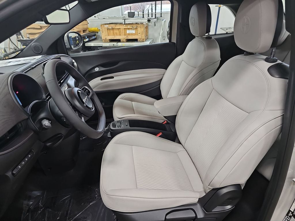 2025 FIAT 500e Battery Electric