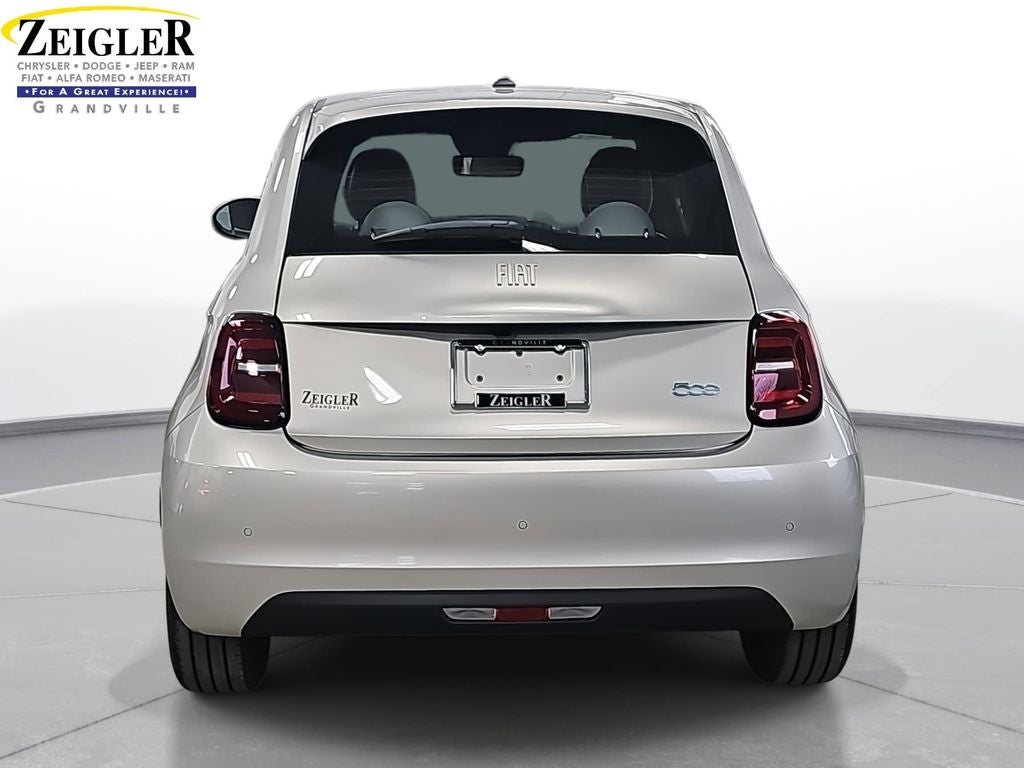 2025 FIAT 500e Battery Electric