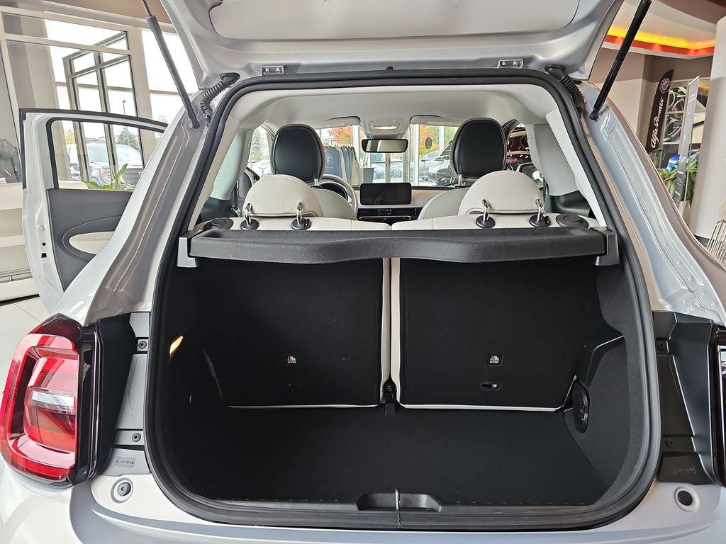 2025 FIAT 500e Battery Electric Icona