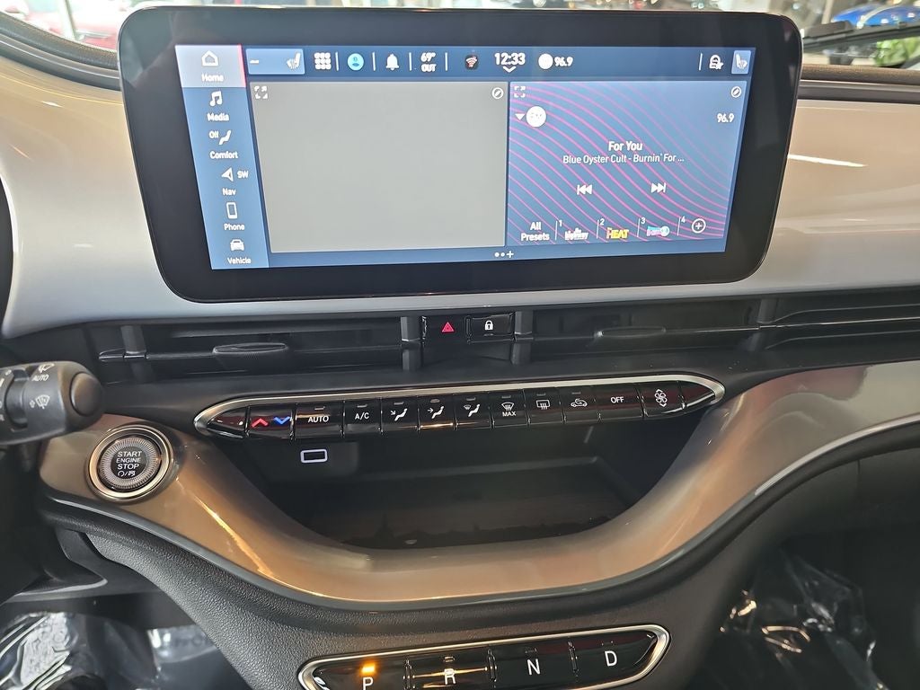 2025 FIAT 500e Battery Electric Icona