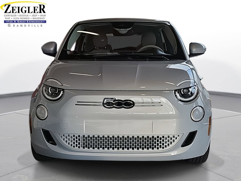 2025 FIAT 500e Battery Electric Icona