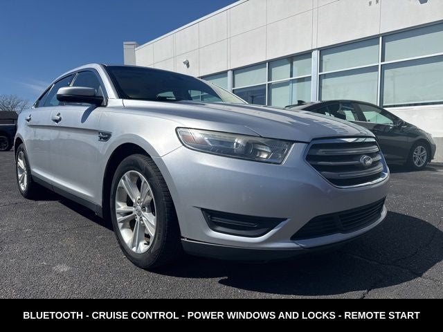 2013 Ford Taurus SEL AWD VERY CLEAN
