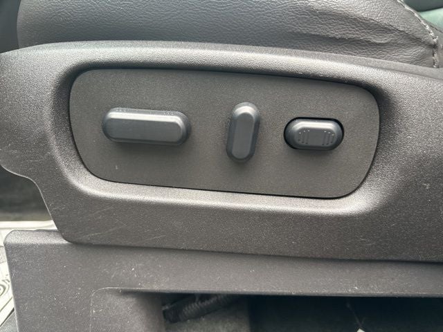 2014 Ford Explorer XLT LOCAL TRADE