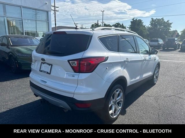 2019 Ford Escape Titanium 4WD 2.0L
