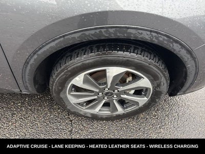 2025 Ford Escape Platinum AWD