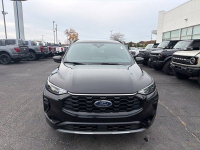 2023 Ford Escape ST-Line LOW MILES