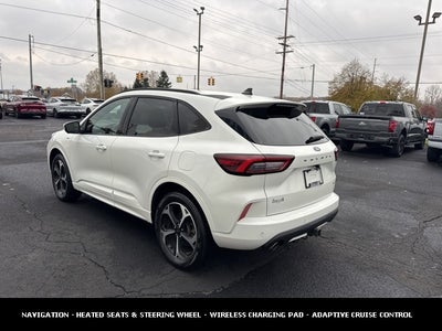 2023 Ford Escape ST-Line Select AWD
