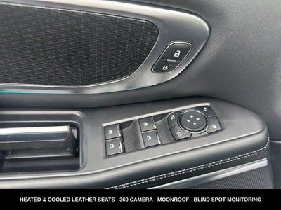 2025 Ford Expedition Max Platinum STEALTH PERFORMANCE PACKAGE