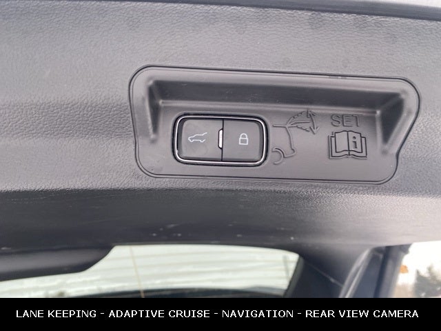 2022 Ford Explorer XLT 4WD