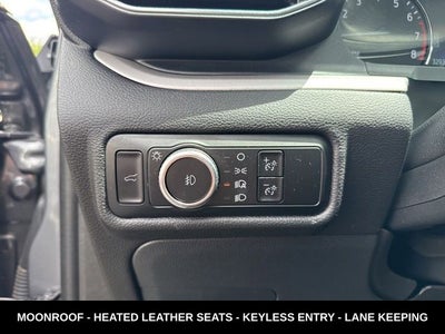 2024 Ford Explorer XLT PANORAMIC ROOF