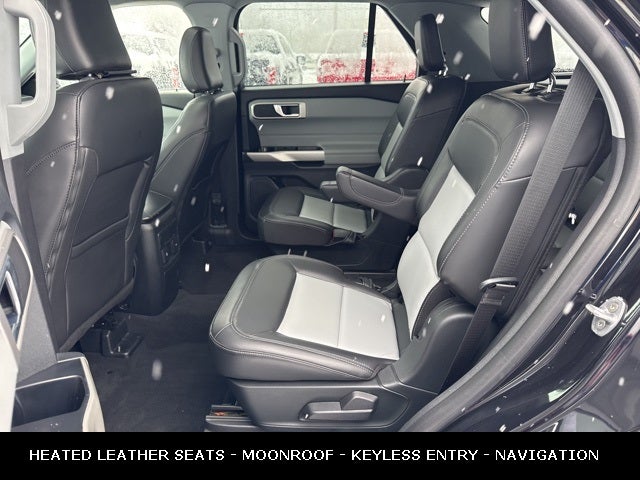 2022 Ford Explorer XLT TWIN PANEL MOONROOF