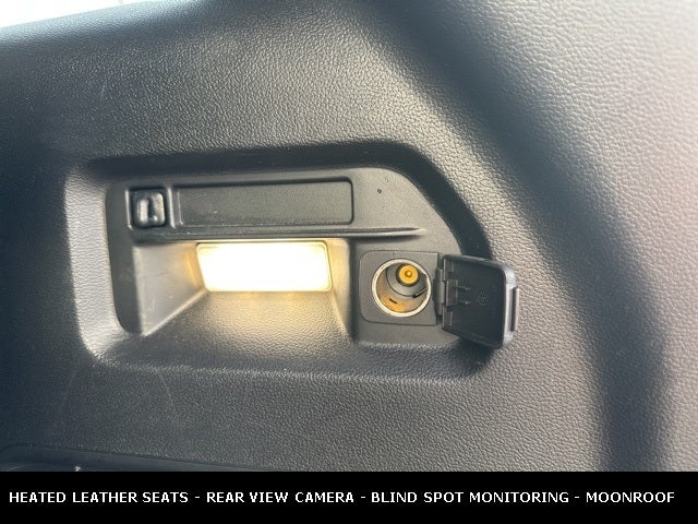 2022 Ford Explorer XLT 4WD