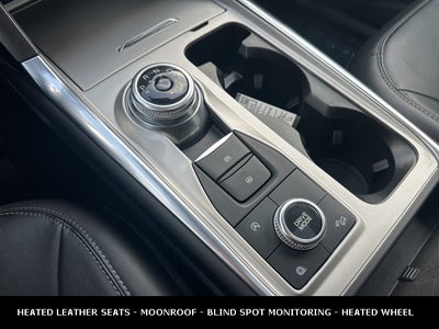 2023 Ford Explorer XLT 4WD