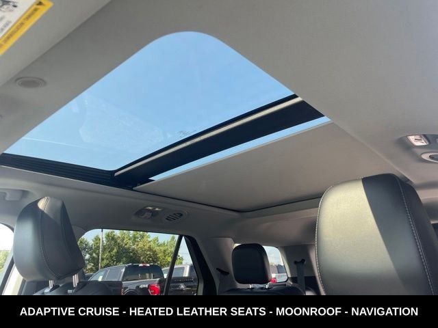 2023 Ford Explorer XLT LOCAL TRADE