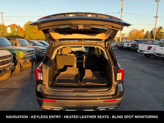 2025 Ford Explorer Active 4WD