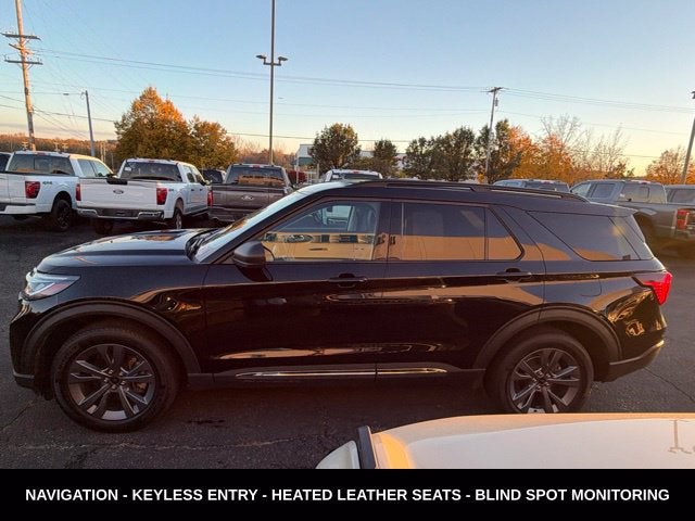 2025 Ford Explorer Active 4WD