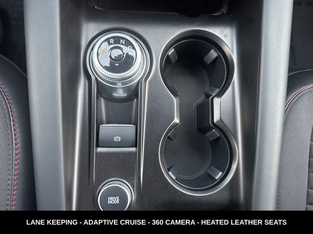 2025 Ford Explorer ST-Line 4WD