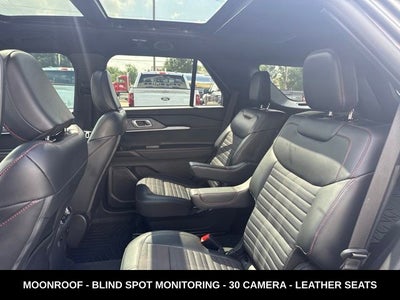 2025 Ford Explorer ST-Line 4WD MOONROOF