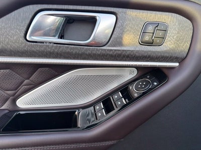 2025 Ford Explorer Platinum ULTIMATE PACKAGE